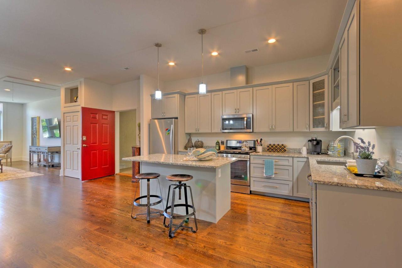 Modern Main St Apt In Downtown Waynesville! Bagian luar foto